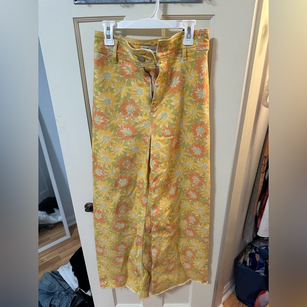 Zara Straight Leg Yellow Floral Print Jeans